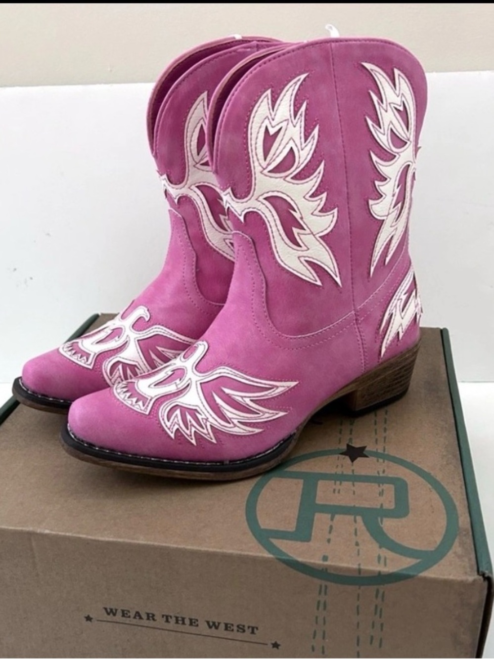 ROPER Amelia Vintage Western Snip Toe Pink Booties NIB Size 7
